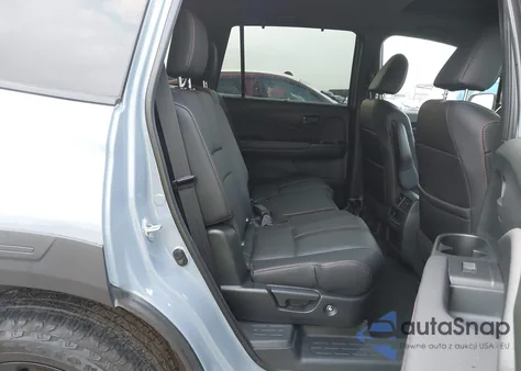 2022 Honda Pilot Awd Trailsport z USA, uszkodzony, nr VIN 5FNYF6H82NB089464